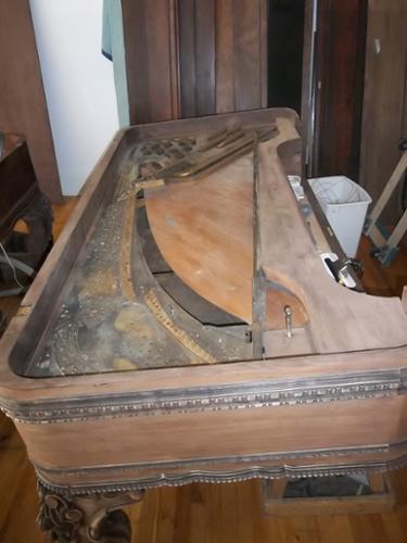 Before Instrumental Restoration >Guild & Church Square Grand Piano